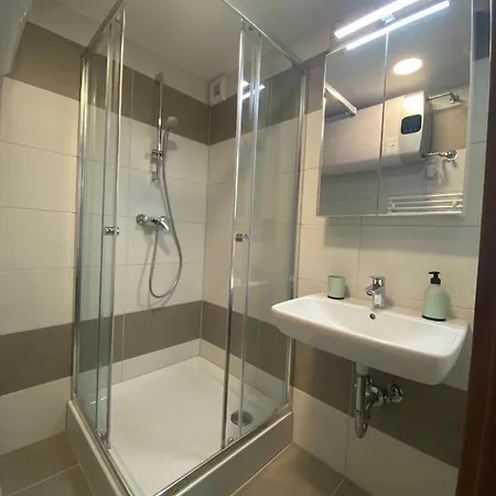 The 9th Floor シオーフォク