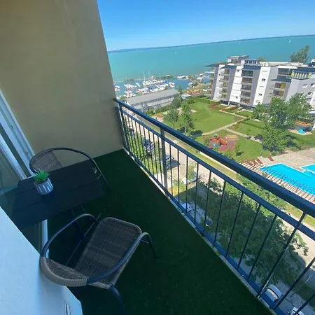 Apartment The 9th Floor